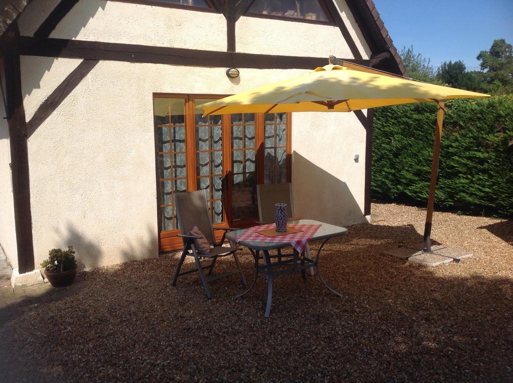Gite De Poulas Couffy Quarto foto